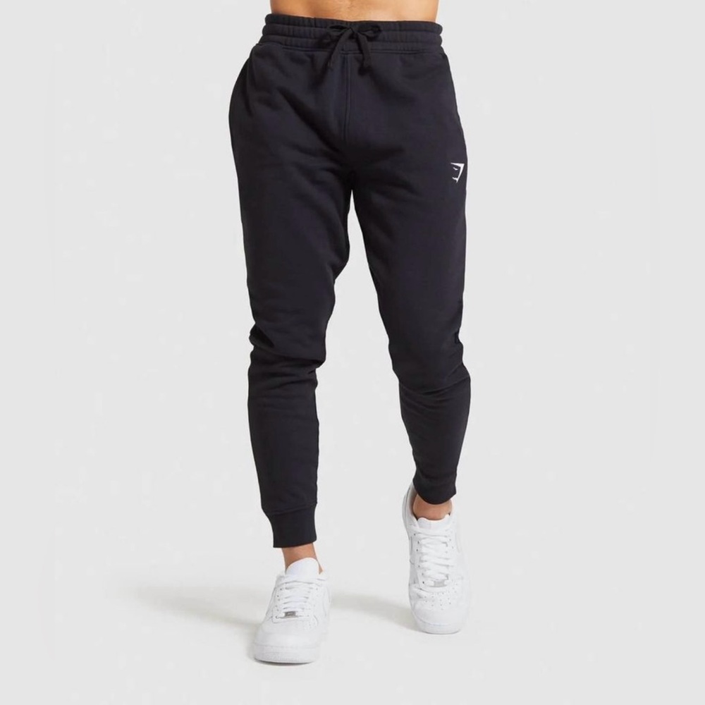 Gymshark - Crest Joggers (slim fit) - Men’s XS
